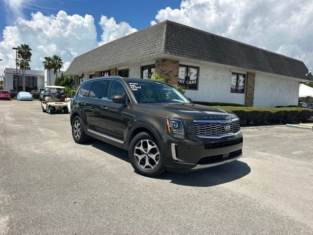 2020 Kia Telluride EX in Dark Moss — front three-quarter view